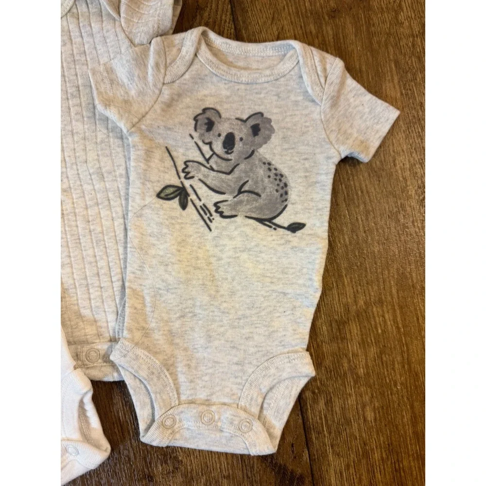 Carter's Baby Preemie Bodysuits Tee Shirts Clothes Unisex Boy Girl Koala Bears